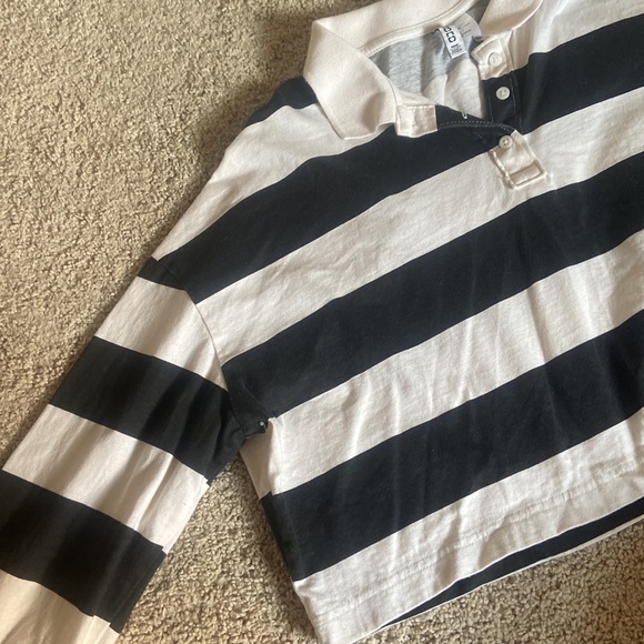 H&M COLLARED STRIPED LONG SLEEVE CROP TOP SIZE L - Picture 2 of 4